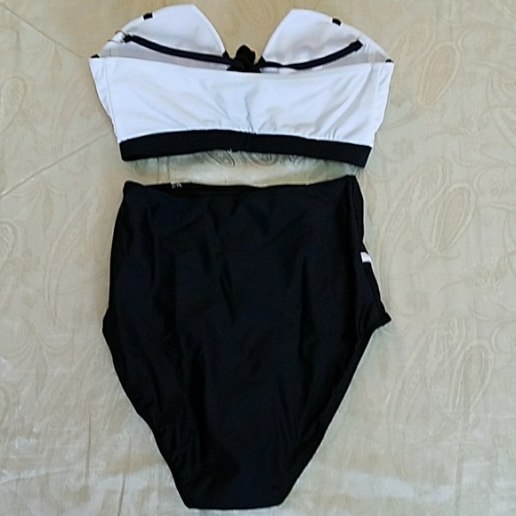 $80⬇☇Flash Sale⚡1 left! B&W Push-up 2pc Swimsuit - Picture 4 of 6